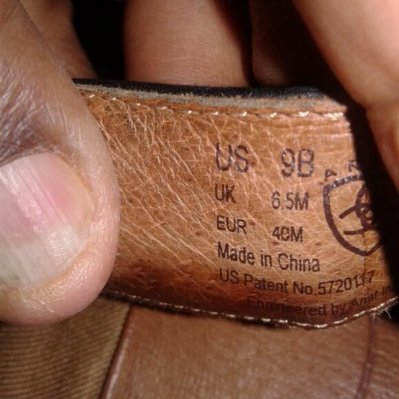 Ariat shoes 9B) - Picture 6 of 6